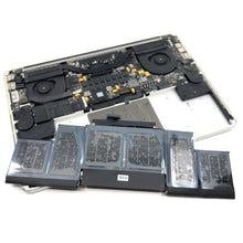 Last inn bildet i Galleri-visningsprogrammet, Batteribytte MacBook Pro 15" A1398 (2013) (Batterimodell A1417)